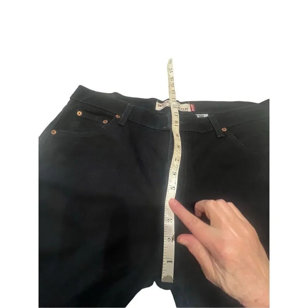 Levi Womans 515 Bootcut Black Jeans Sz 16 - Picture 5 of 8